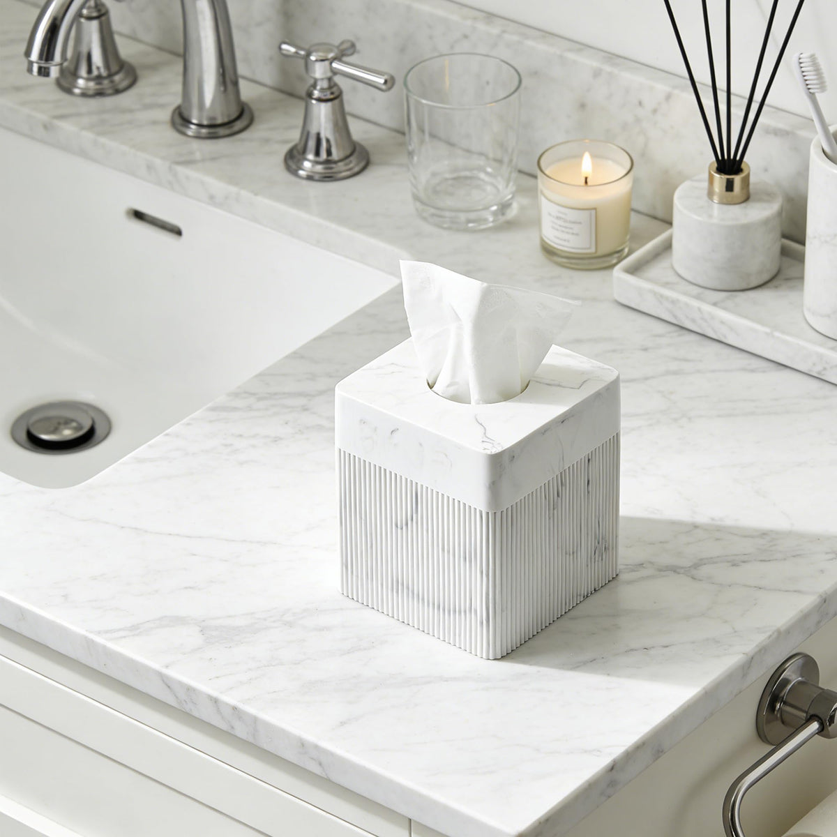 Polytree open-bottom tissue box cover facilitates quick tissue changes