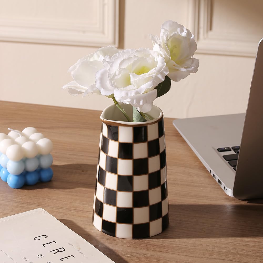 Porlien Checker Porcelain Vase Set 2 packaging gift ready shows easy gifting