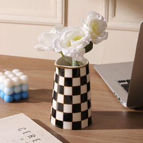 Porlien Checker Porcelain Vase Set 2 packaging gift ready shows easy gifting
