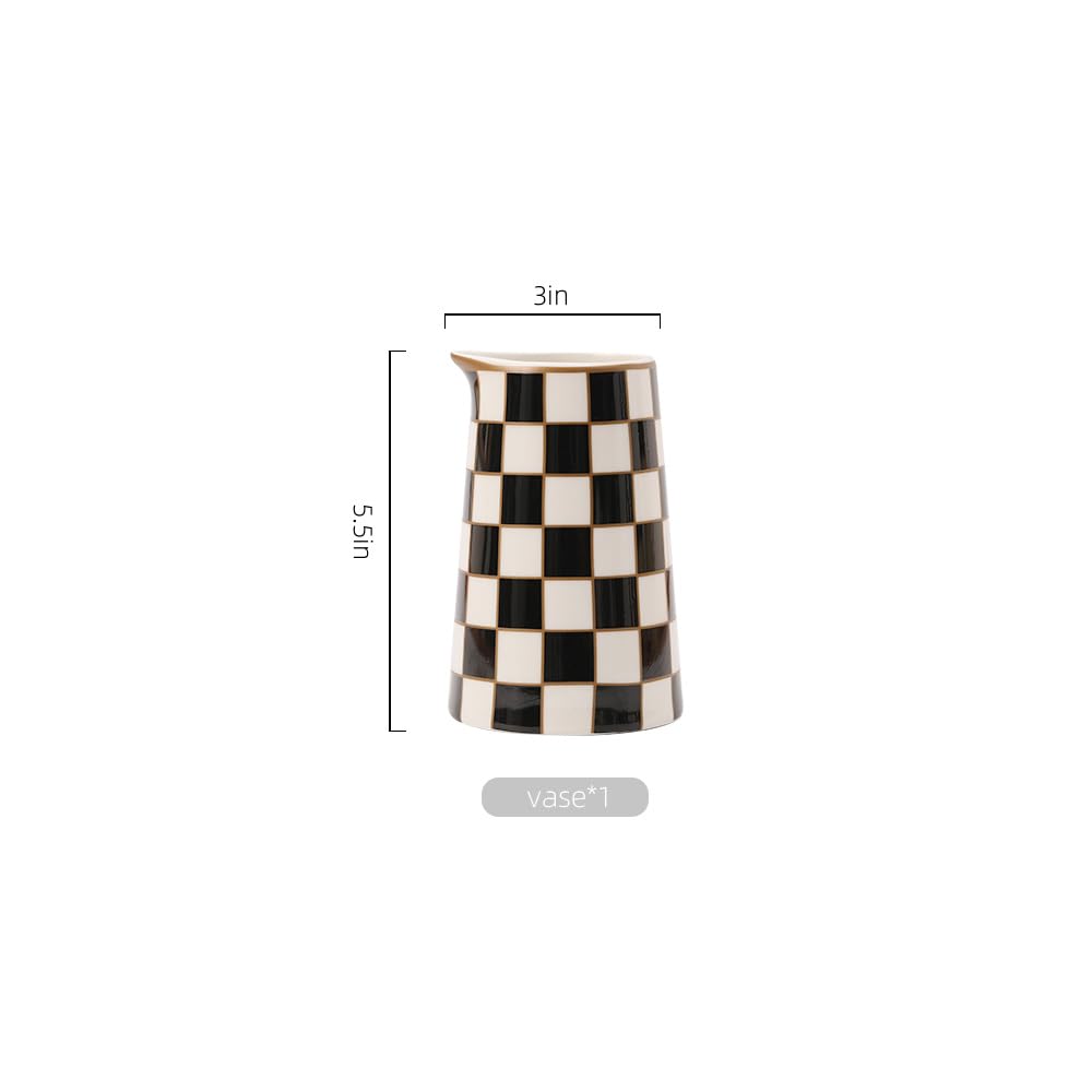 Porlien Checker Porcelain Vase Set 2 with flowers demonstrates elegant styling options