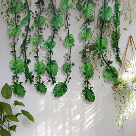 Preboun rainforest decoration set for indoor and outdoor use.