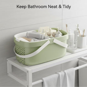 Large-capacity bathroom storage basket keeps shampoos neatly arranged.