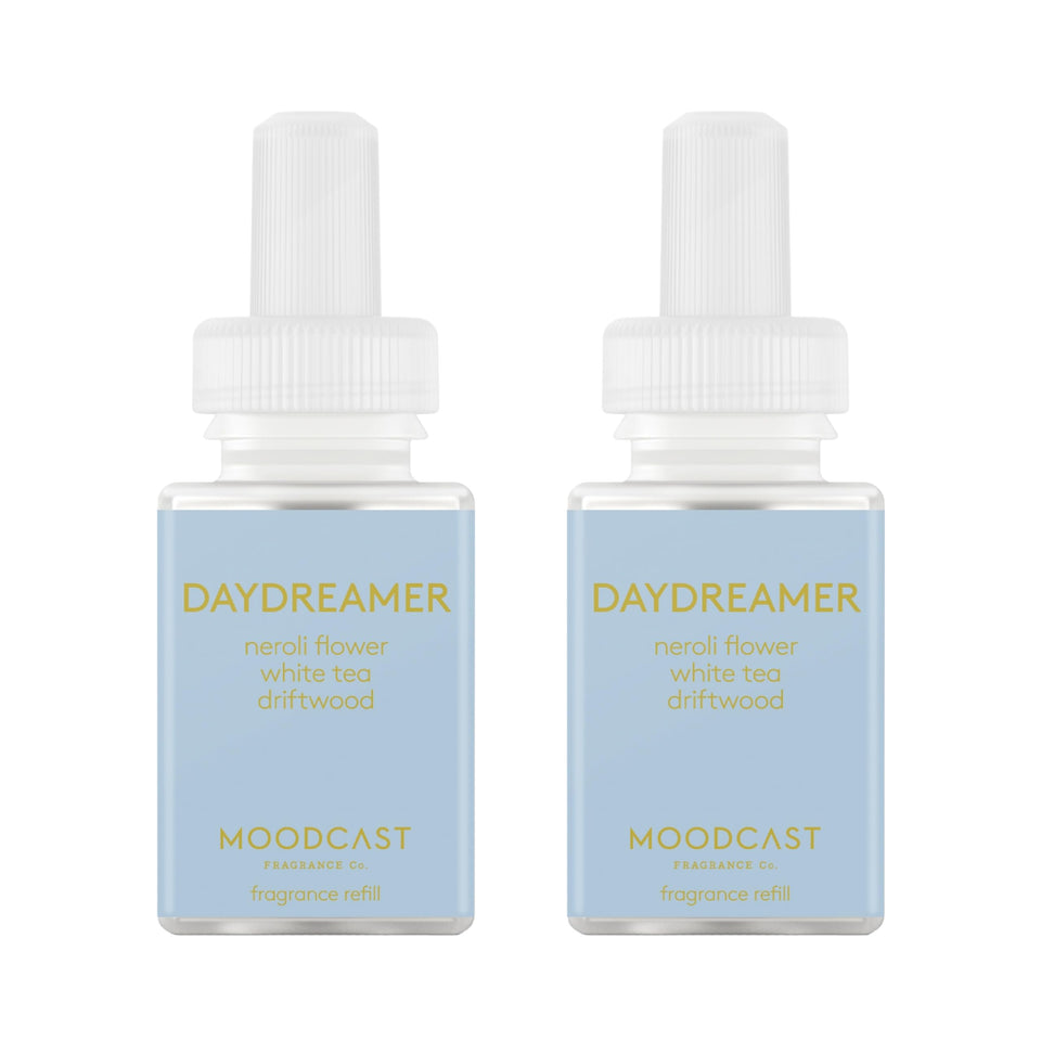 Pura Daydreamer Moodcast refill pack closeup, showcasing long-lasting fragrance for a refreshed home.