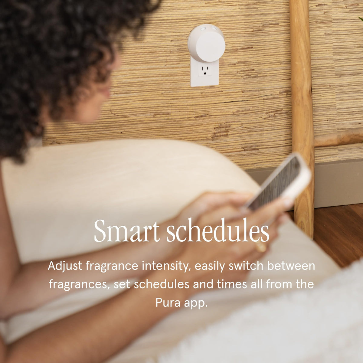 Pura Smart Scent Technology logo signals long-lasting fragrance.