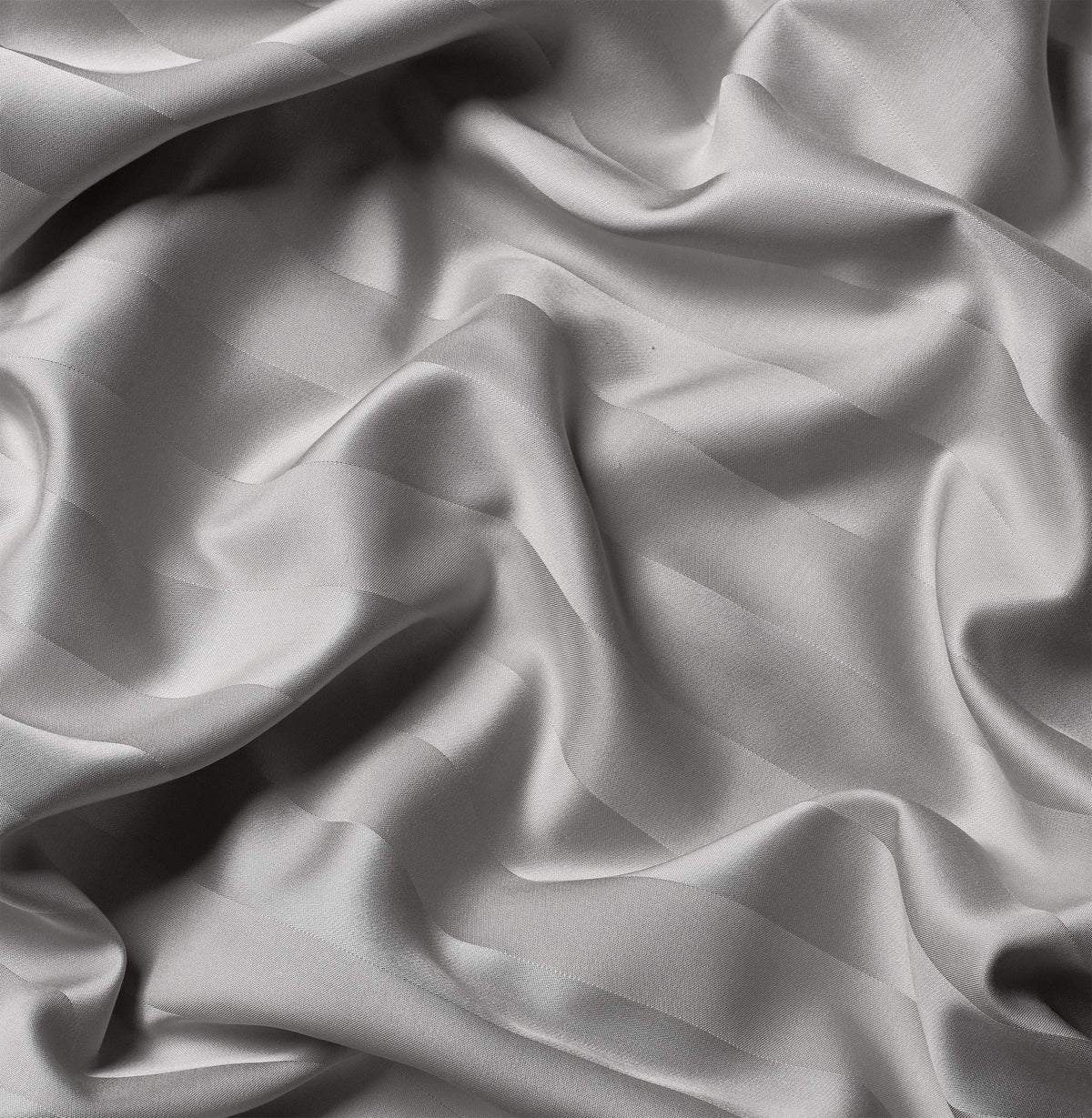 Fully elasticized edges ensure snug fit on mattresses up to 16 inches