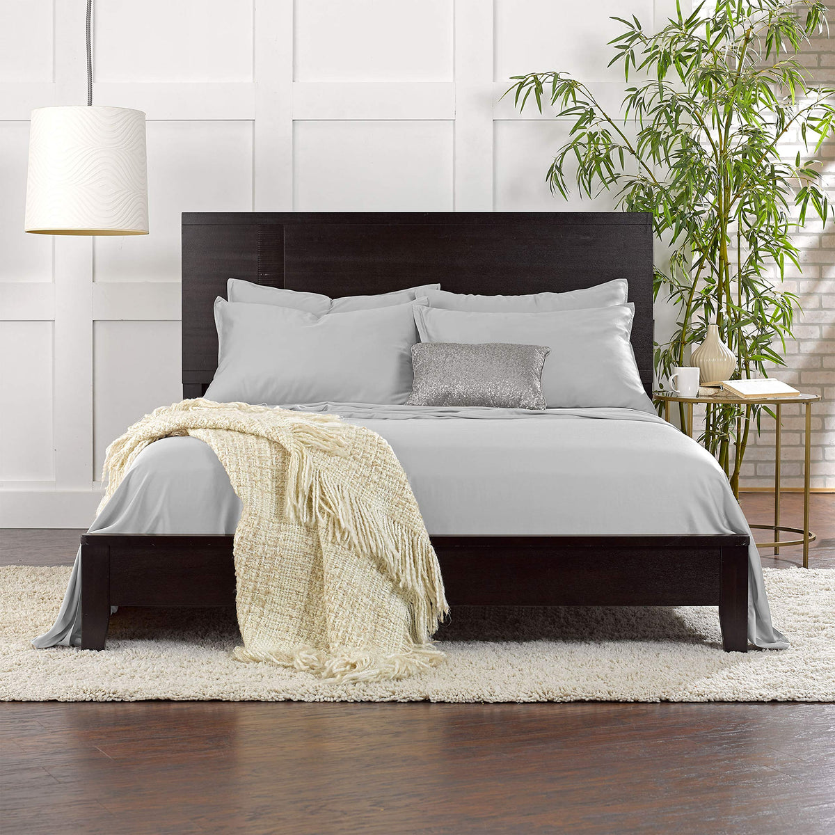 Pure Bamboo King Sheets fully elasticized pockets keep a snug mattress fit.