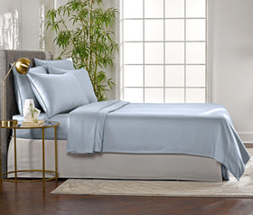 Pure Bamboo Queen Sheets 4-piece set showing fitted and flat sheets