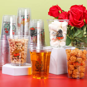 Purhapfre clear plastic tumblers showcase beverages with a neat, disposable solution.