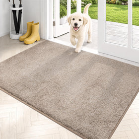 PURRUGS dirt-trapping door mat front view helps keep exterior mud at bay.