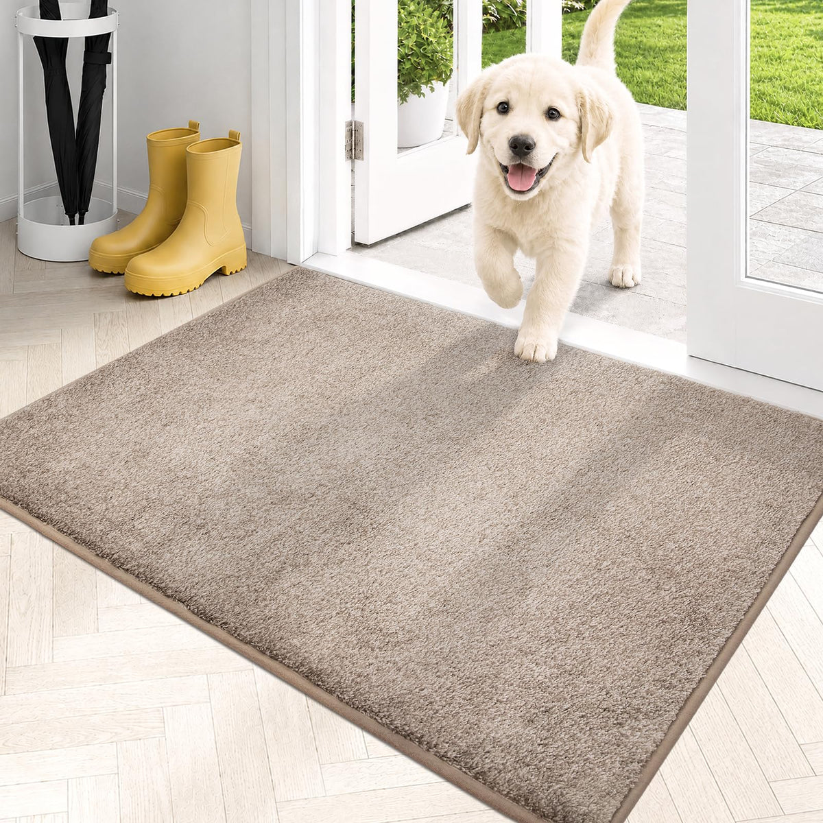 Purrugs dirt-trapping door mat at front door captures mud and rain