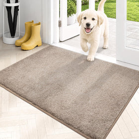 Purrugs dirt-trapping door mat at front door captures mud and rain