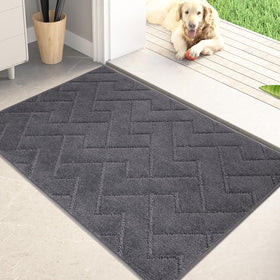 PURRUGS dirt-trapping door mat front view keeps entry clean and dry.