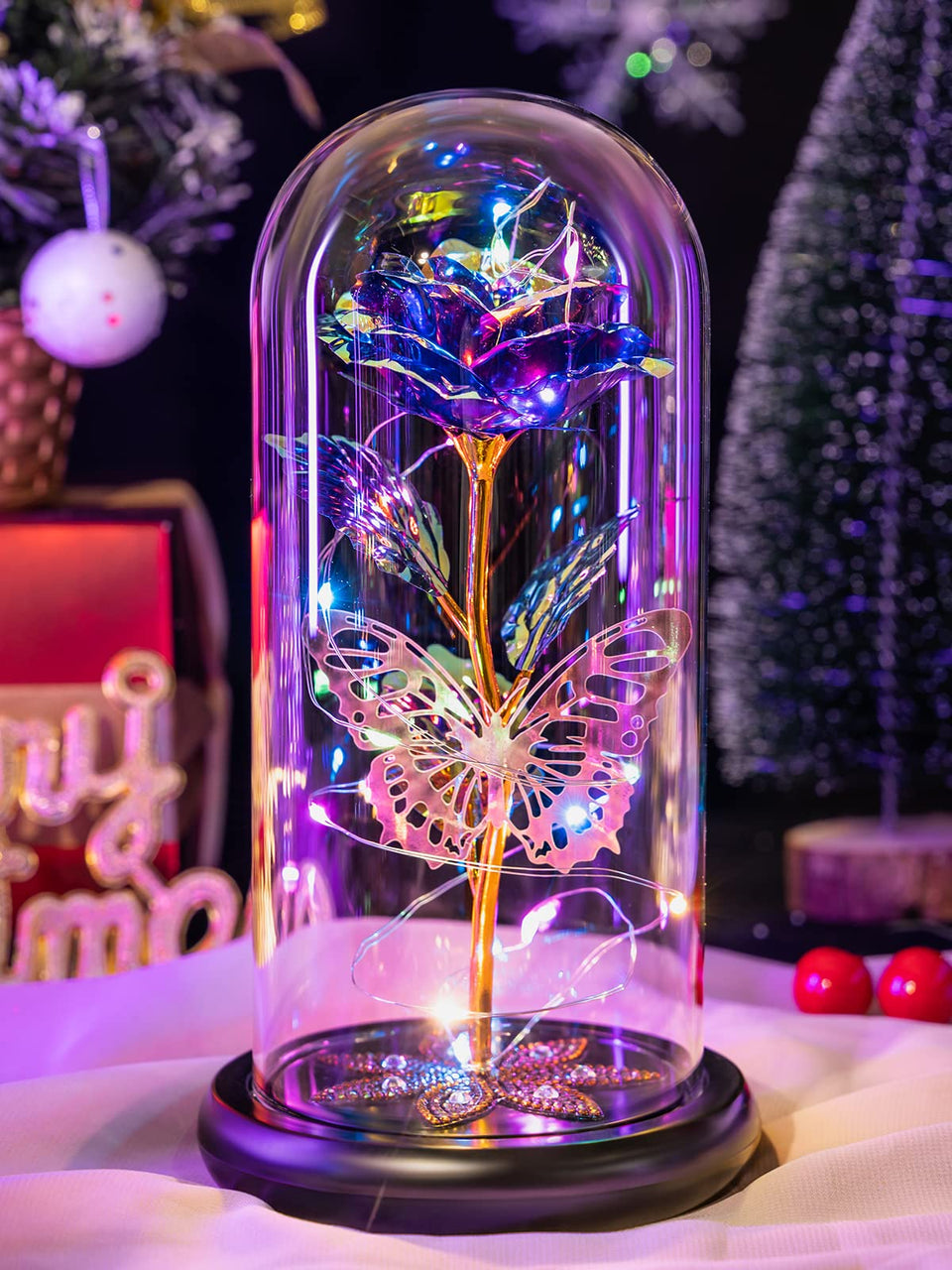 Pusuny galaxy-glass-rose-butterfly-led glows warmly, perfect for a Mother's Day display.