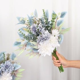 Pusuny glass vase with boho hemp rope enhances coffee table styling