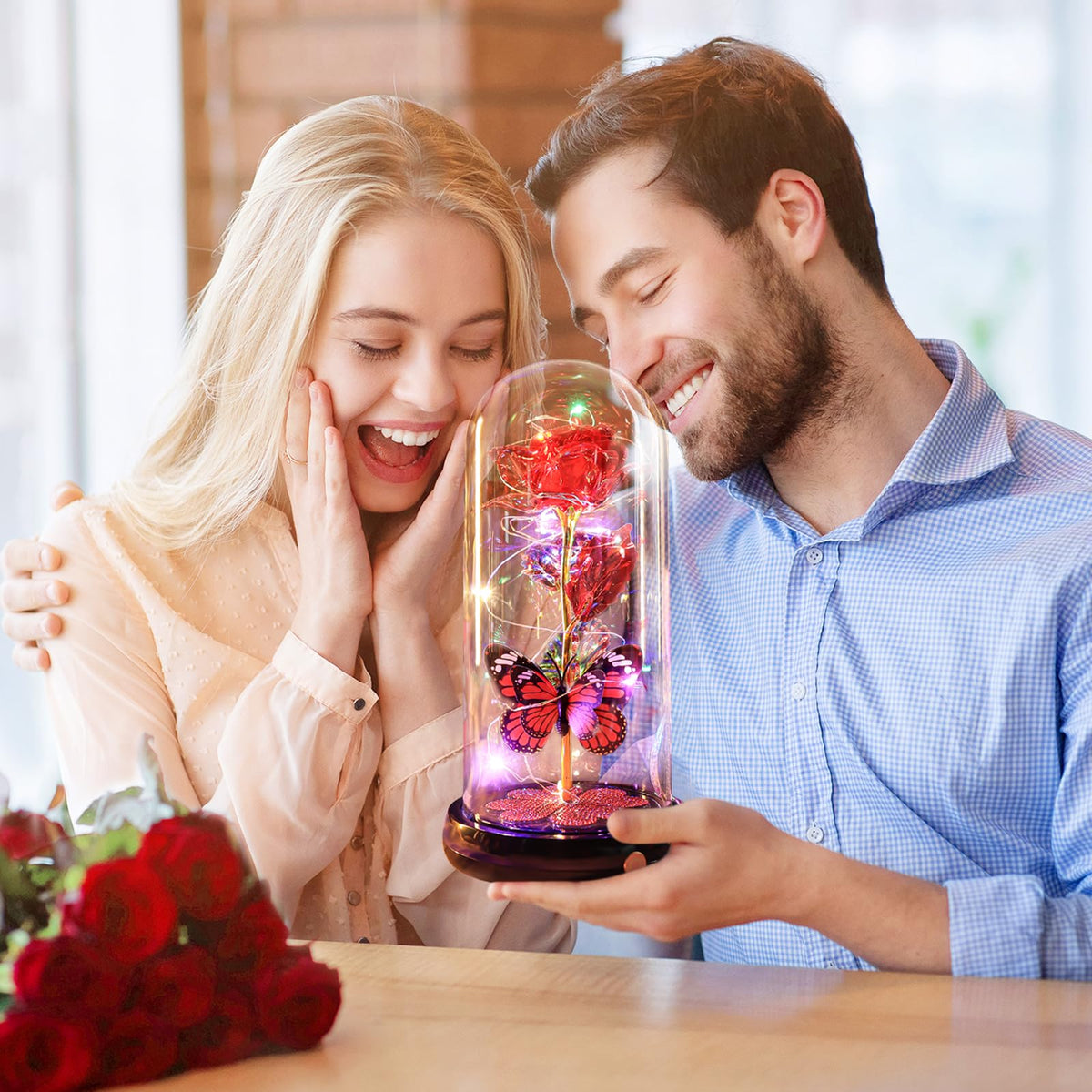 Pusuny LED glow illuminates the rose, creating cozy night-time reading light.