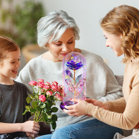 Pusuny petal-crystal-base-design adds sparkle from every angle.
