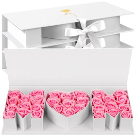 PYQTH mom box with flowers in white for elegant gift presentation and Mother's Day gifting
