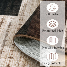 QDUIDU Artificial wool texture rug feels soft and inviting underfoot.