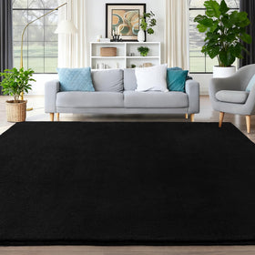 QDUIDU machine-washable rug for quick refreshes after everyday use.
