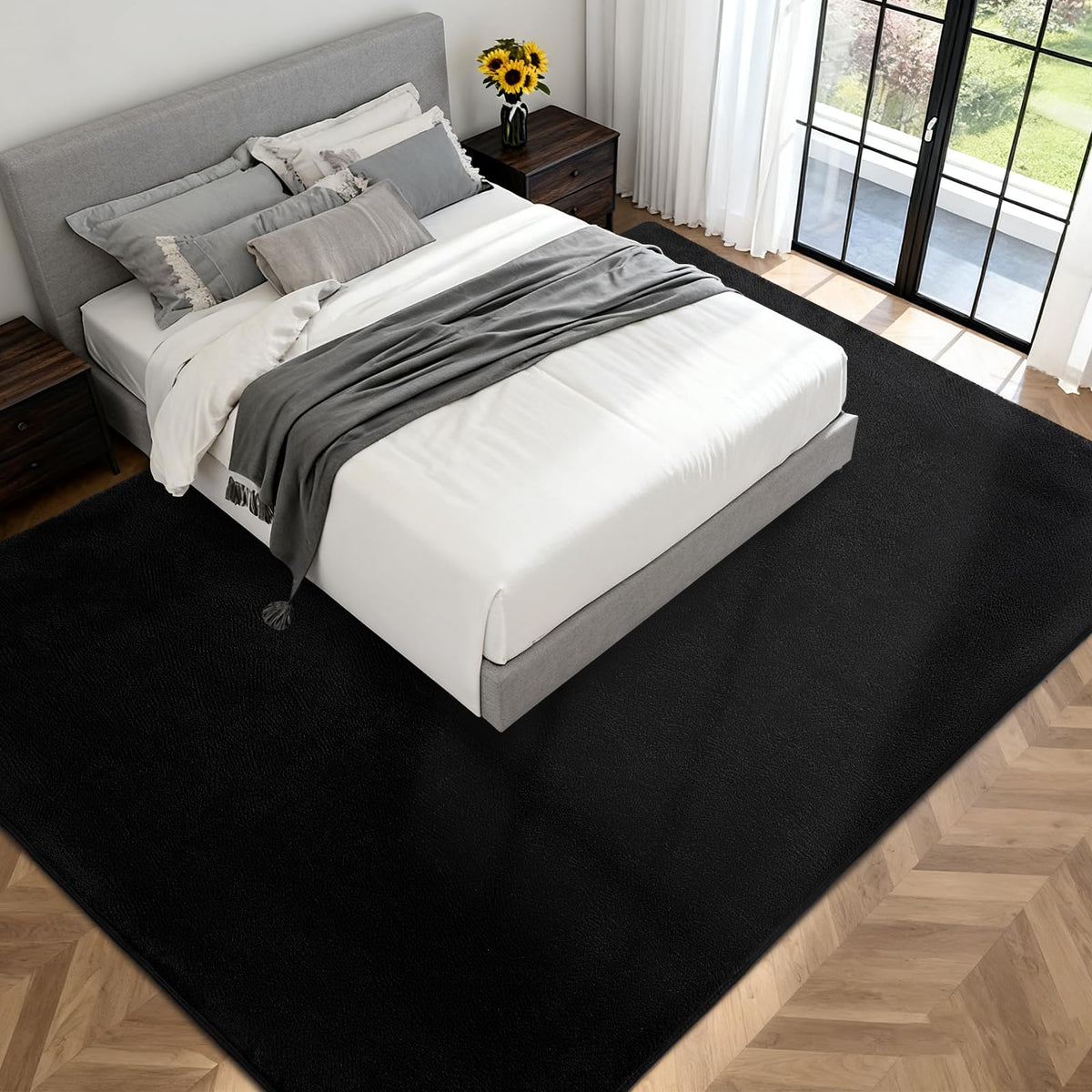 QDUIDU memory foam core rug adds plush support to your living space.