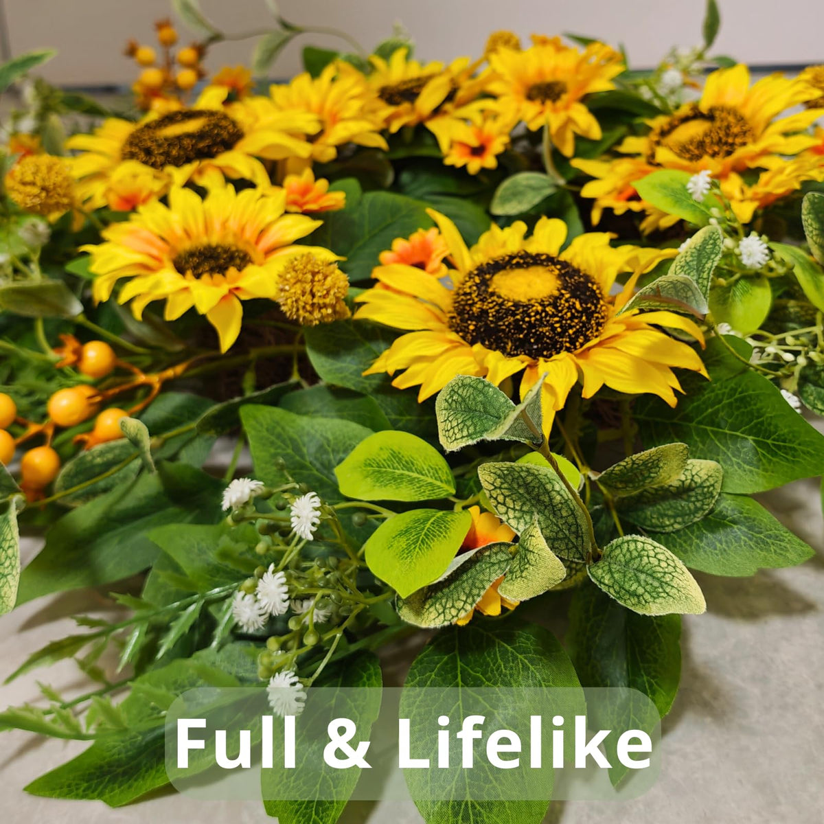 Qiexuxing gift-ready wreath offers thoughtful seasonal gifting ideas.