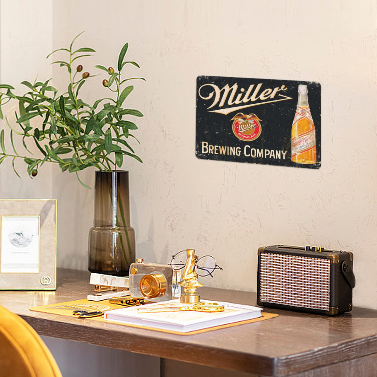 QKLGXGLOBAL metal beer wall sign closeup highlights durable finish and color.