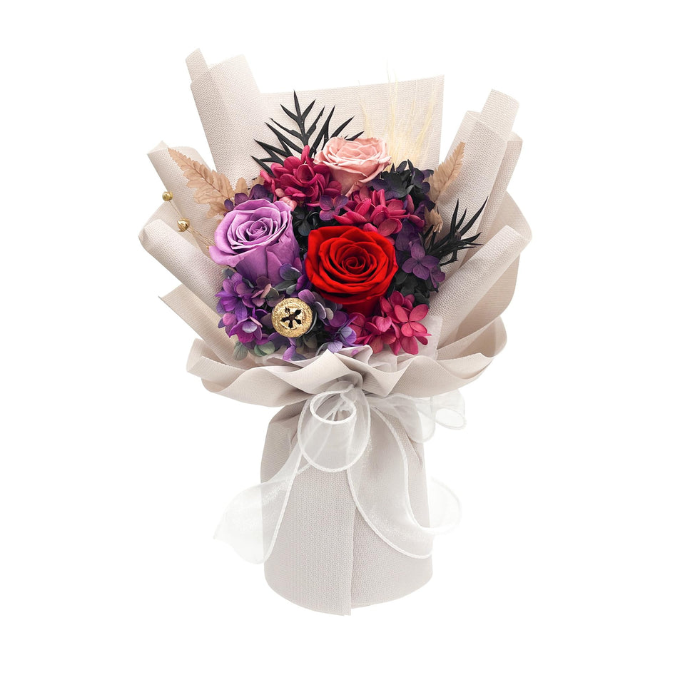 QOEAZY preserved flowers bouquet with gift box, ready to gift for any occasion.