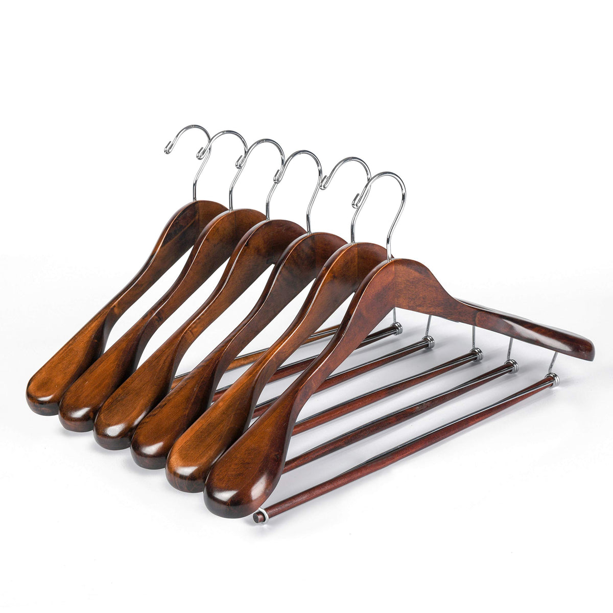 Quality Hangers luxury wide-shoulder wooden hangers support suits with durable design