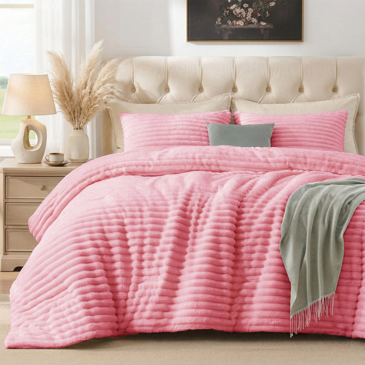 Quataly Marshmallow Queen fleece comforter top view showing plush warmth