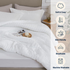Quataly Seersucker micro-pleated texture adds visual depth to bedding.