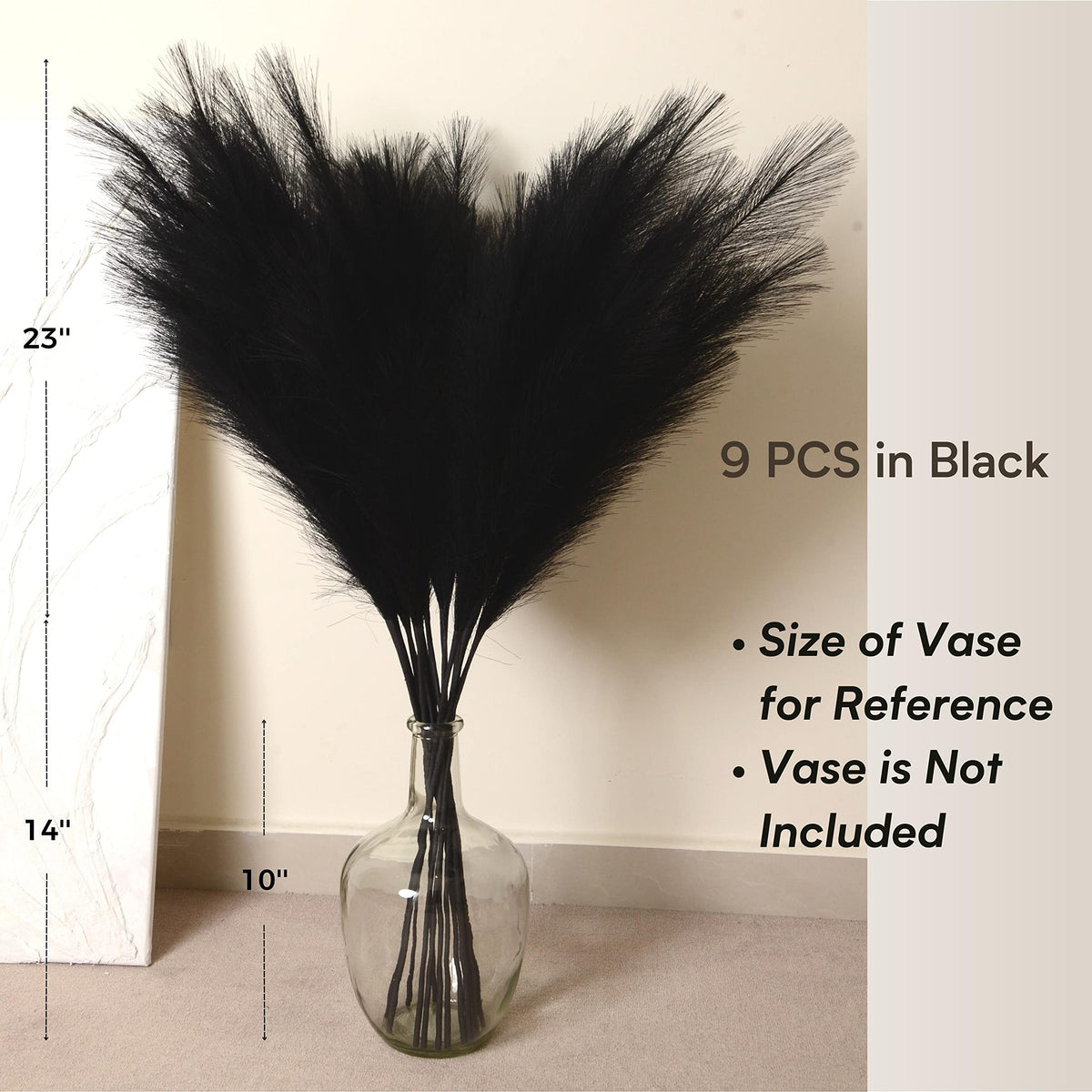 QUBITFUL silk and wire pampas stem is bendable for versatile vase styling.