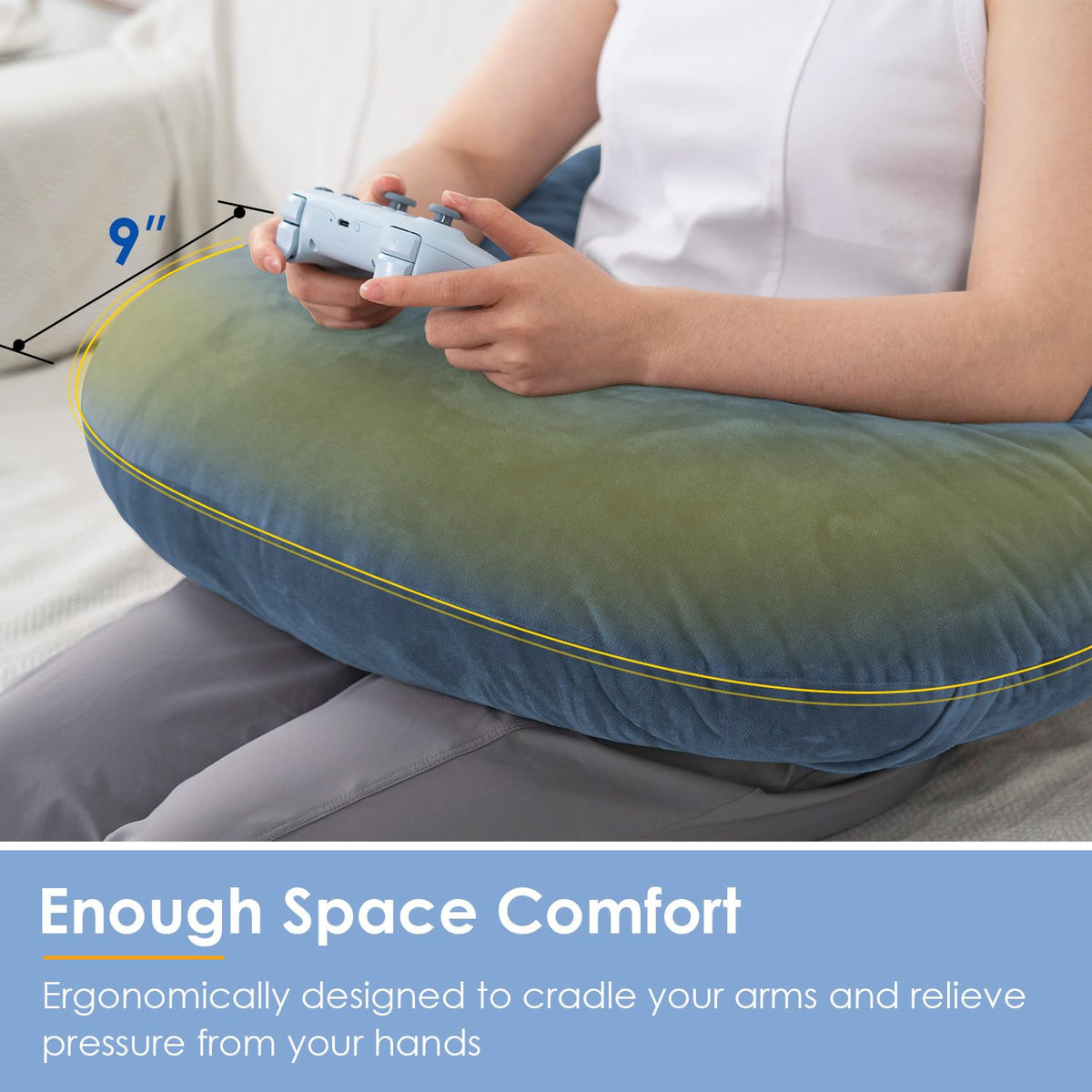QUEEN ROSE Extended U-shape backrest hugs the body for ergonomic support.