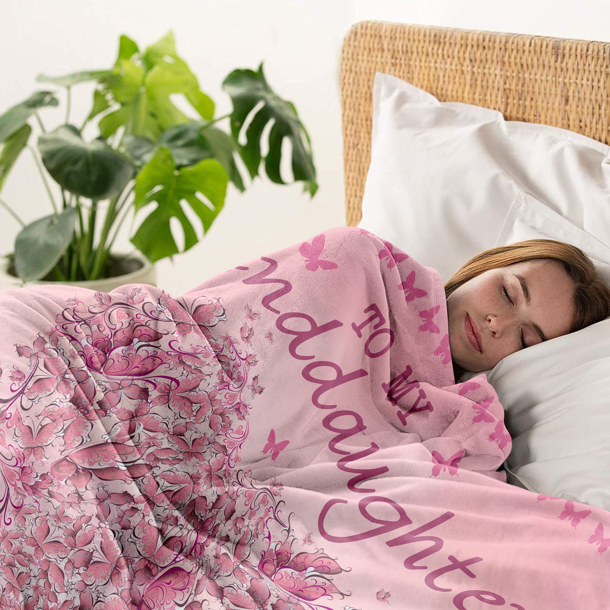 Quilazy Granddaughter Blanket measures 60x50 inches for versatile use
