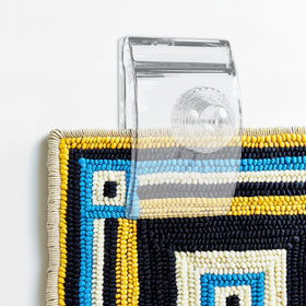 Quiltera quilt display kit hangers offer simple setup