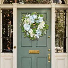 Quixem artificial wreath with durable materials and long-lasting look