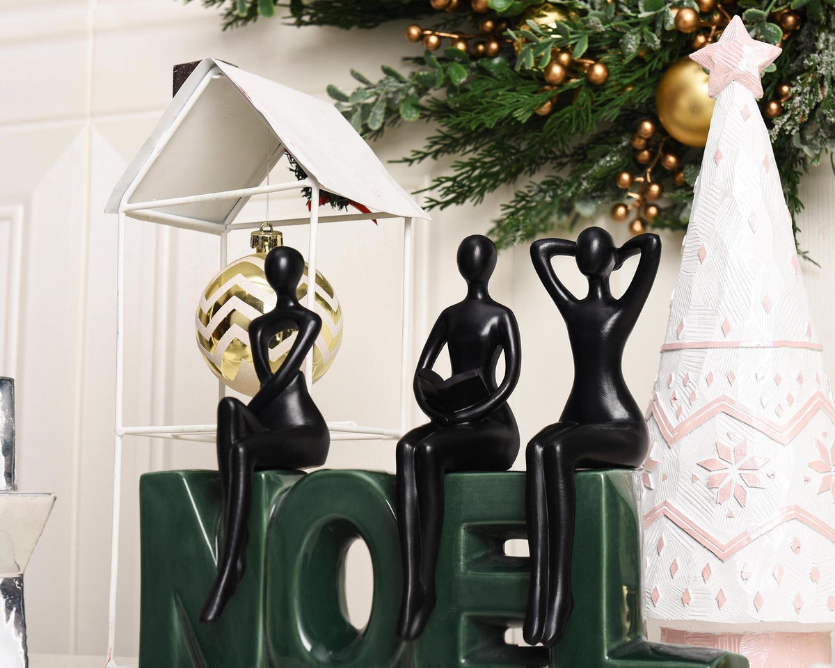 Quoowiit Three-piece Thinker Set complements contemporary living spaces.