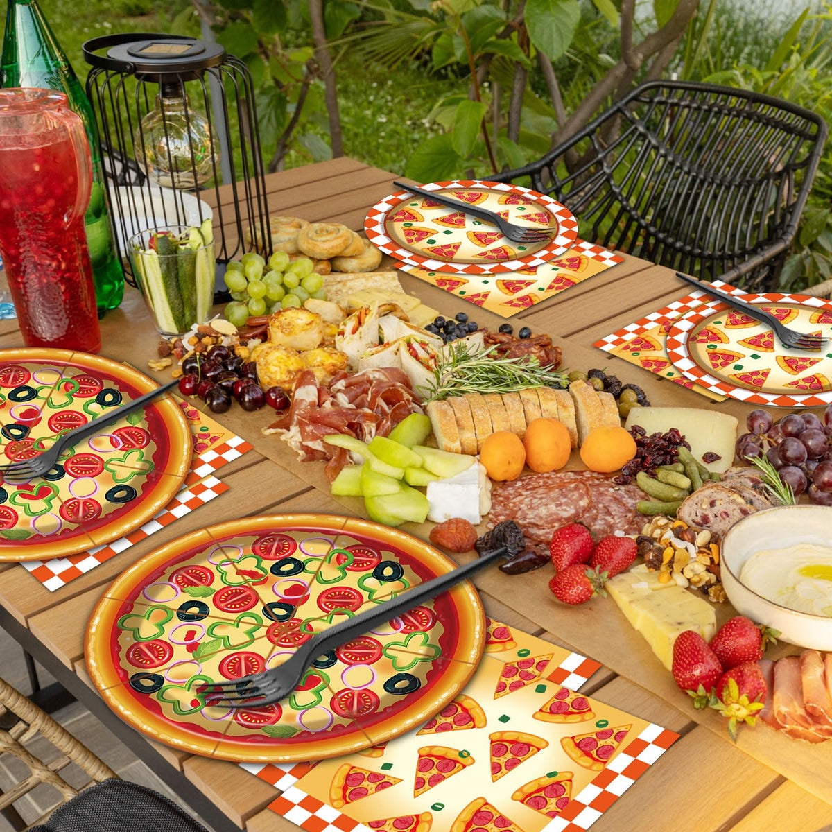 Qyeahkj picnic table setup with pizza party tableware