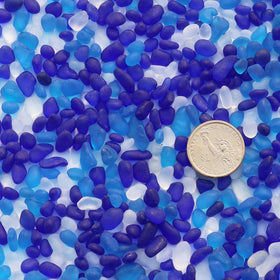 QYGL Sea Glass Stones for DIY crafts, offering versatile sizes and smooth edges.