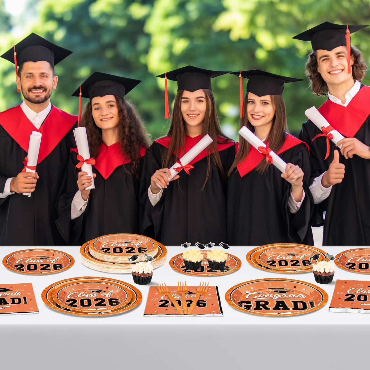QZYL 2026 graduation party design, themed plates and napkins for coordinated tables.