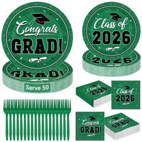 QZYL green graduation plates for 9-inch serving and a cohesive 50-guest setup.