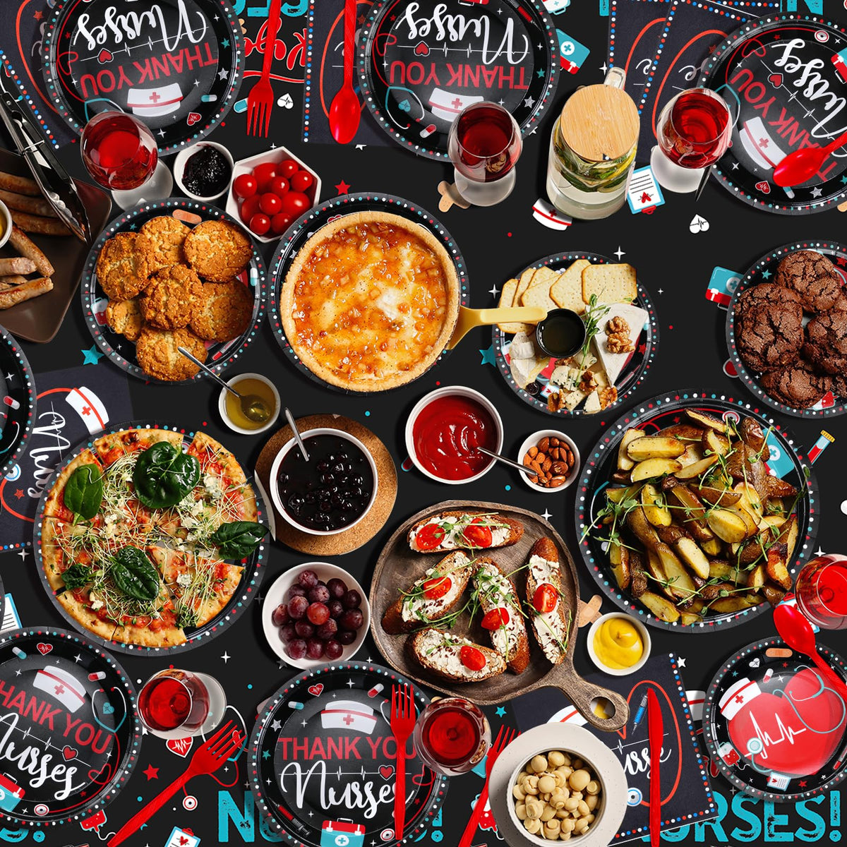 Ragnhild disposable tablecloth protects surfaces during celebrations.
