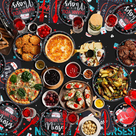 Ragnhild disposable tablecloth protects surfaces during celebrations.