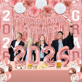 Ragnhild latex balloons in rose gold and white brighten all-around decor