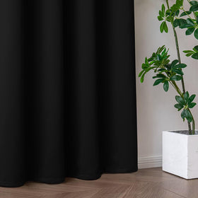 RainCharm easy-clean fabric stays durable and tidy with simple maintenance.