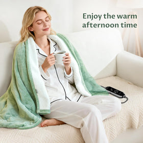 Reaks heated blanket throw is machine washable for easy care.