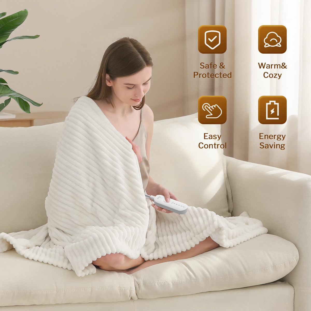 Reaks silky-flannel-sherpa-fabric close-up highlights ultra-soft texture for relaxing warmth.