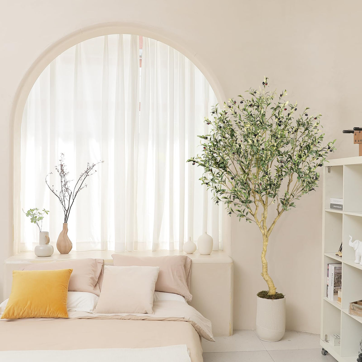 REALEAD adjustable branches for fuller, customizable styling