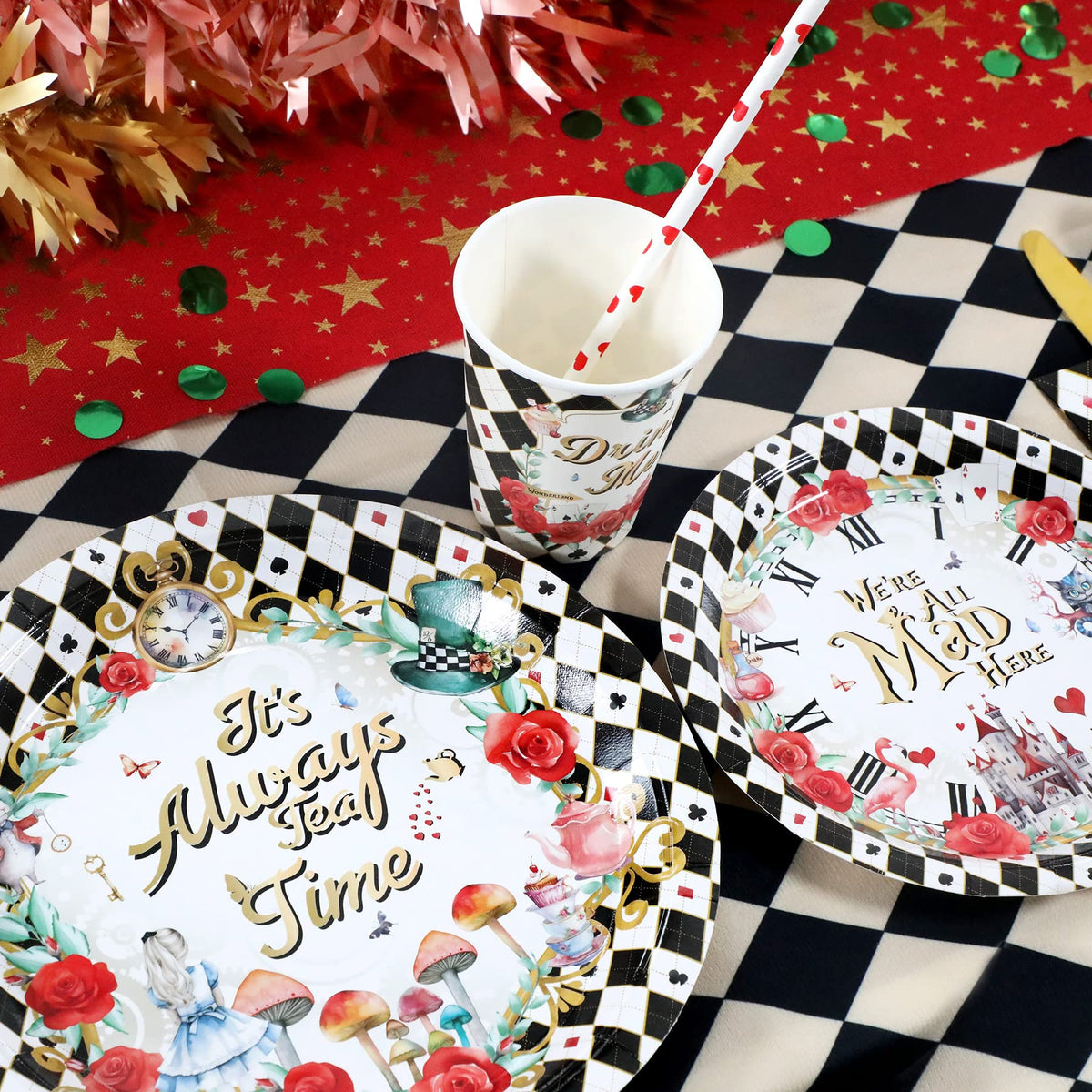 Recheel Alice party table setting to elevate any celebration.