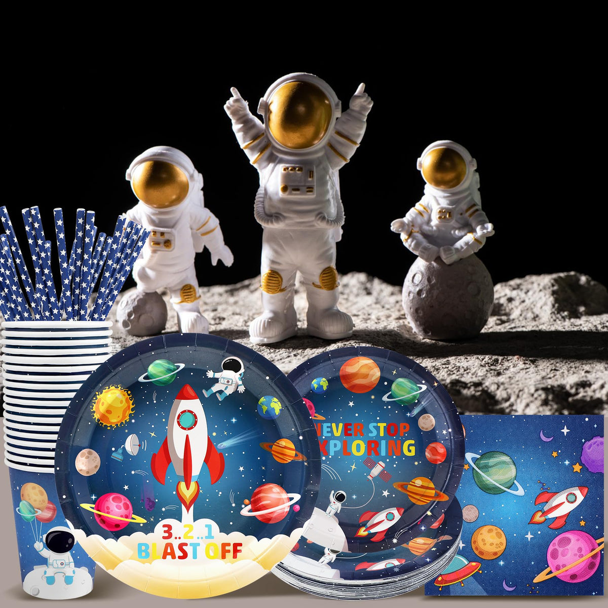 Recheel three-layer space napkins for durable, soft cleanup.