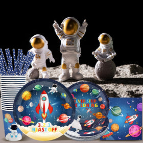 Recheel three-layer space napkins for durable, soft cleanup.